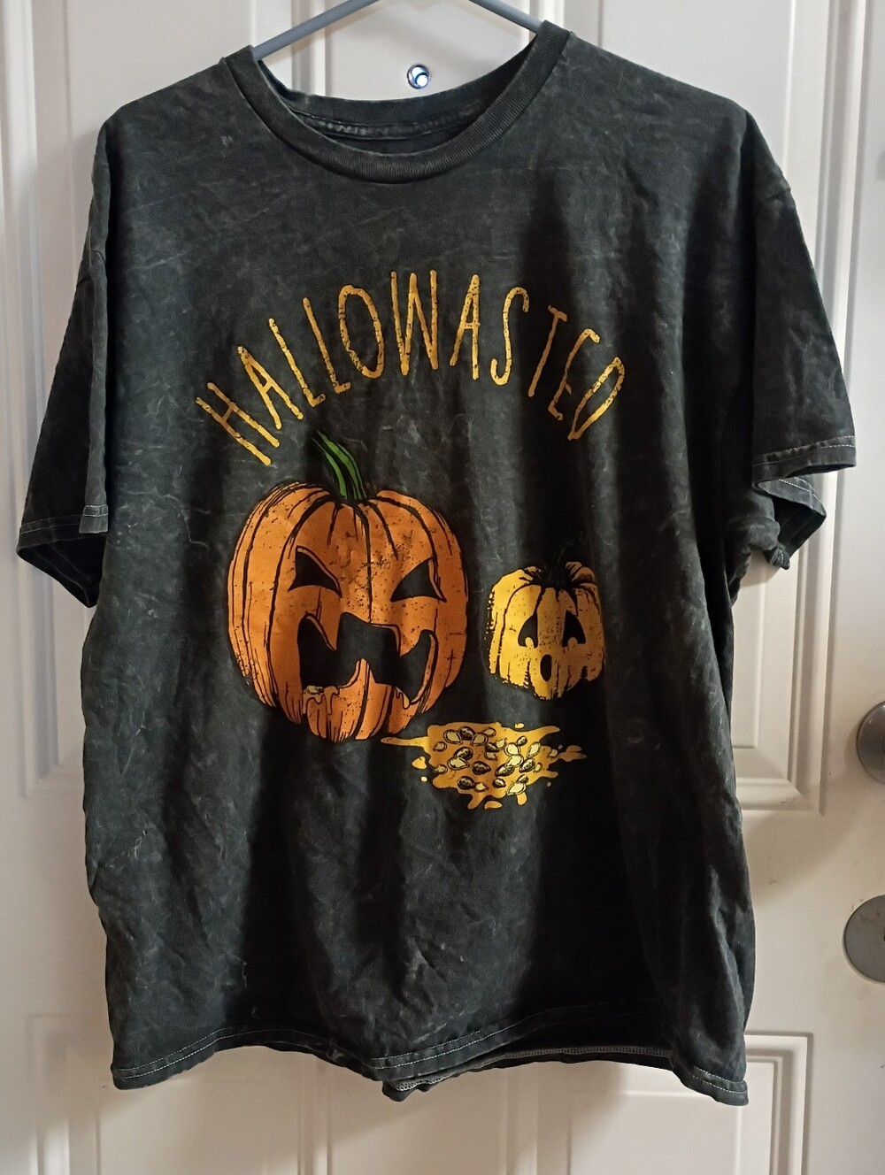 2/$10 Spirit Halloween HALLOWASTED Dark Grey Acid Wash Pumpkin Graphic Tee Large